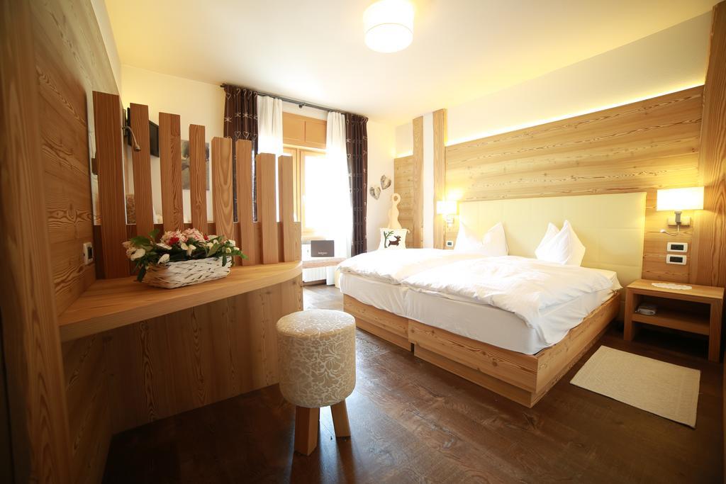 Hotel La Montanara Rocca Pietore Habitación foto